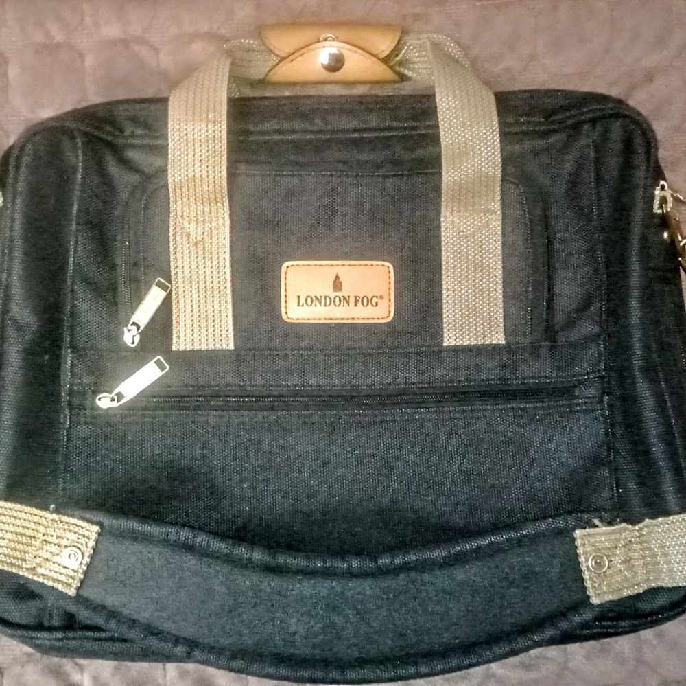 London Fog laptop Travel bag